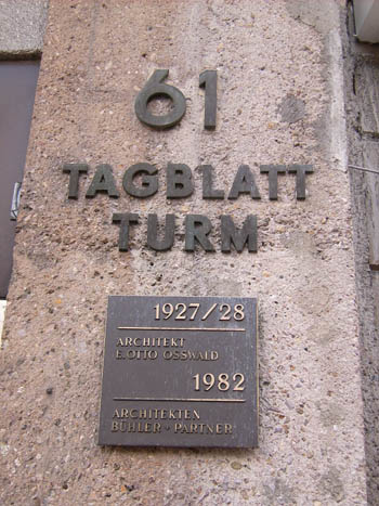 Tagblatt-Turm Stuttgart. Hinter dieser Adresse versteckte sich der hochkriminelle SS-Geheimdienst SD, bis heute nicht identifiziert, geschweige denn erforscht.