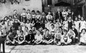 Dritte Klasse 1937/38 an der jüdischen Schule in der Herzog-Rudolf-Straße; Quelle: Stadtarchiv München, Hugo Holzmann