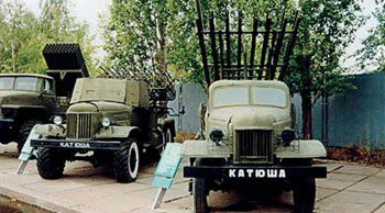 Mehrfach-Raketenwerfers BM-32 - Stalinorgel bzw. Katjuscha
