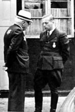 Die Ghetto-Leitung: Hans Biebow (rechts) und Mordechai Chaim Rumkowksi (links).