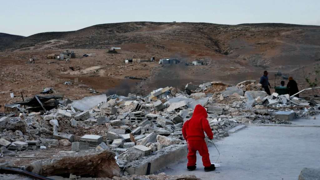 No Other Land

Land: PSE, NOR 2024

Regie: Basel Adra, Hamdan Ballal, Yuval Abraham, Rachel Szor

Bildbeschreibung:

Sektion: Panorama 2024

Datei: 202409761_2