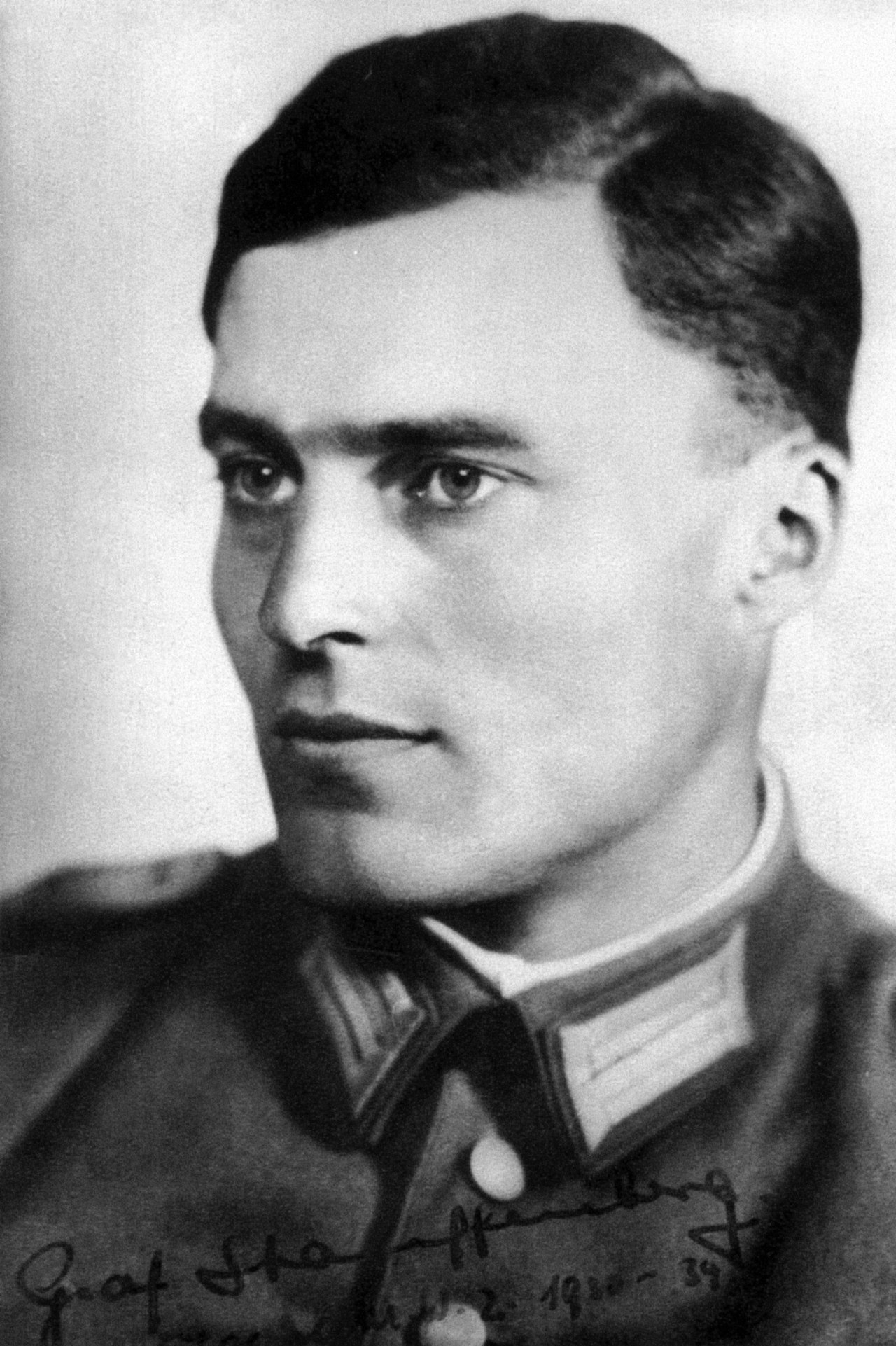 Claus Schenk Graf von Stauffenberg (1907–1944)