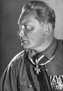 Porträt von Hermann Göring in Parteiuniform der NSDAP mit Pour le Merite-Orden, 1932.